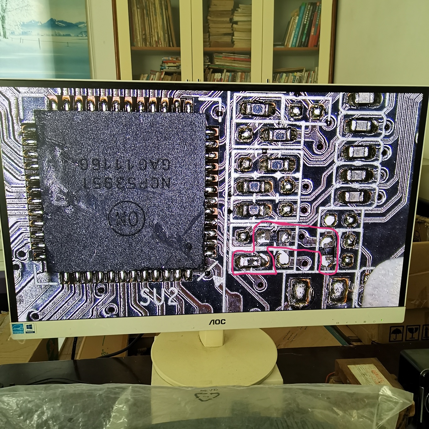 铭瑄GTS450显卡开机正常显示，进系统黑屏维修 图11