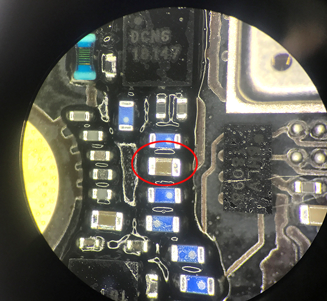 iPhone 8Plus手机开机不显示充电,关机充电很慢维修 图3