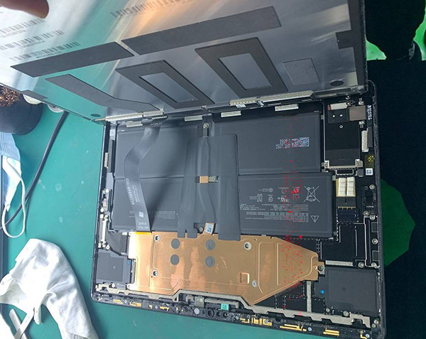 微软Surface ProX笔记本没声音,不能播放音乐维修 图1