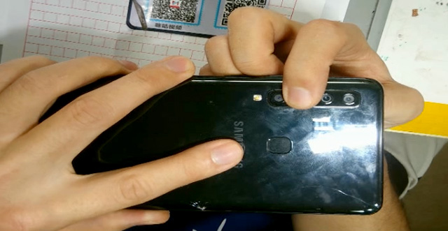 三星A9s手机摔后摄像头不对焦,微信不能扫码维修 图3