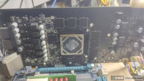 盈通RX580显卡开机屏幕不显示，卡B2维修 图3