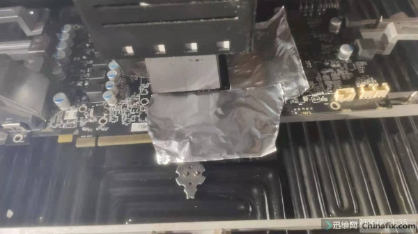 盈通RX580显卡开机屏幕不显示，卡B2维修 图5