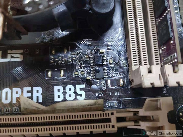 迅维培训学员分享:华硕TROOPER B85主板不跑码维修 图4