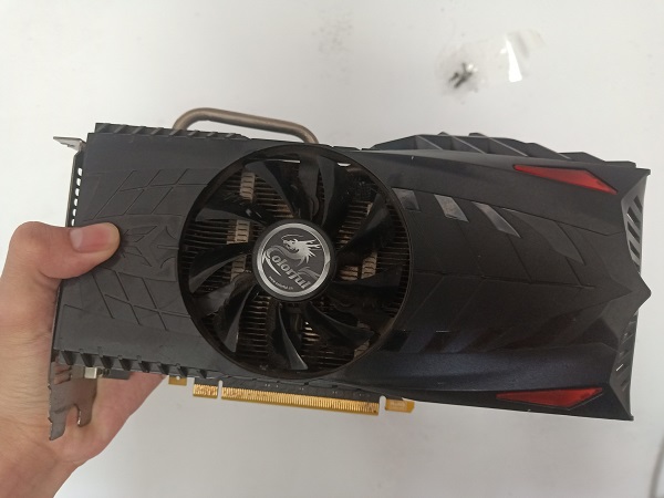 七彩虹GTX560SE显卡装不上驱动维修 图1