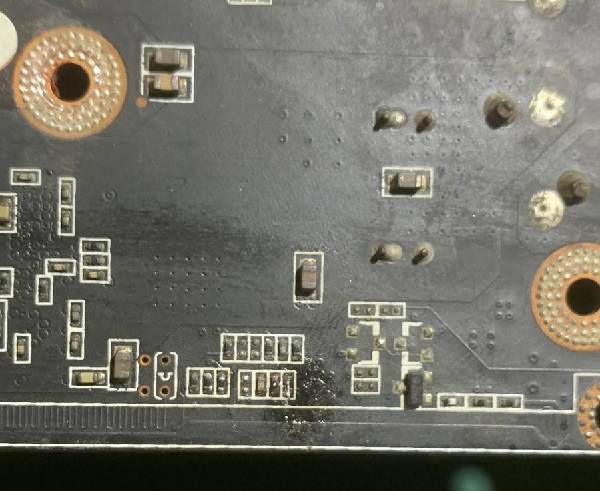 索泰GTX550TI显卡开机不显示维修 图7