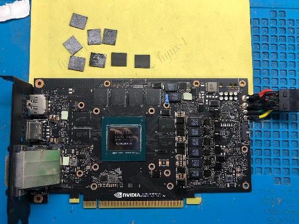 RTX2070显卡进系统后显示器花屏维修 图3