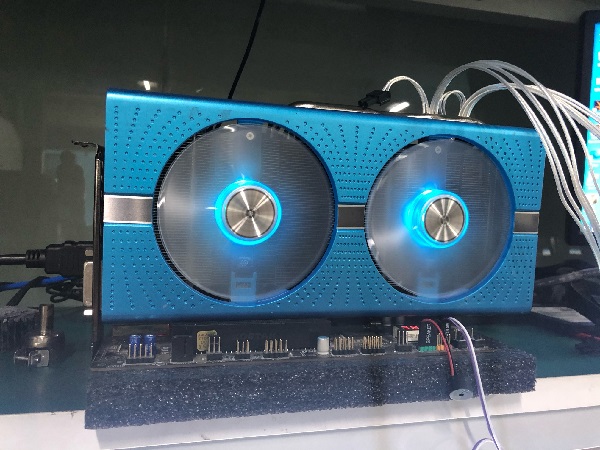 蓝宝石RX590显卡挖矿无效算力维修 图4