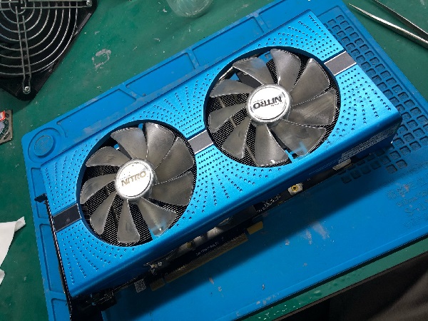 蓝宝石RX590显卡挖矿无效算力维修 图1