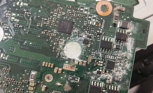迅维实地学员分享：华硕Asus GL553VW_2.0笔进水不开机维修 图1