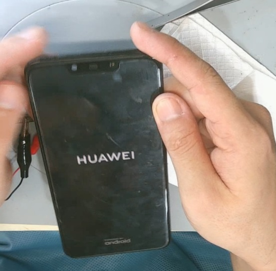 华为Nova3正常使用手机不开机维修 图10
