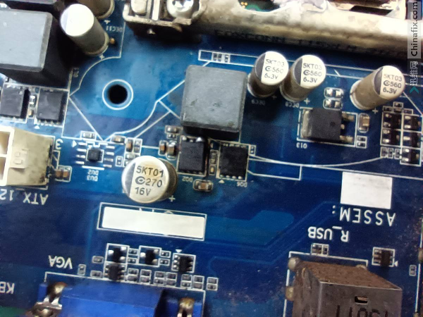技嘉GA-H61M-S1主板触发不显示无CPU供电维修 图1