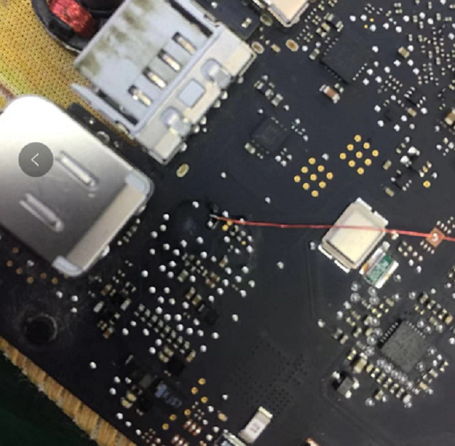 迅维远程学员分享：MacBook Pro A1502进水不开机挖坑维修