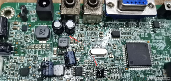 惠普24EA液晶显示器闪屏音频不能用故障维修 图1