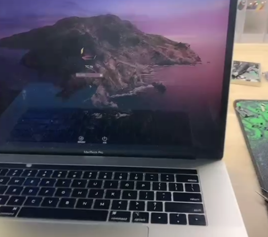 苹果MacBook Pro A1990笔记本进水不开机维修 图10