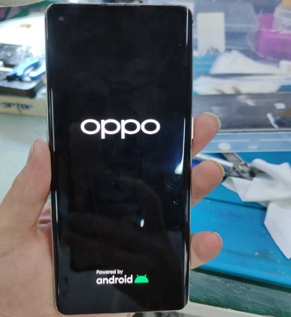 OPPO Reno 5 Pro开不了机维修 图1