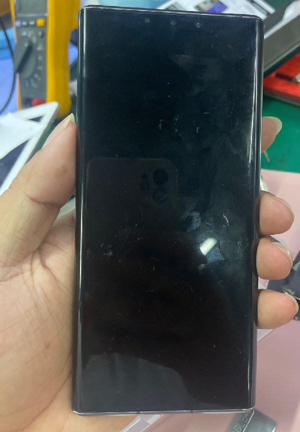 华为Mate 30 Pro 屏幕不显示维修 图1